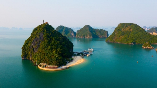 HALONG BAY -  DAY TOUR ON LUXURY CRUISE